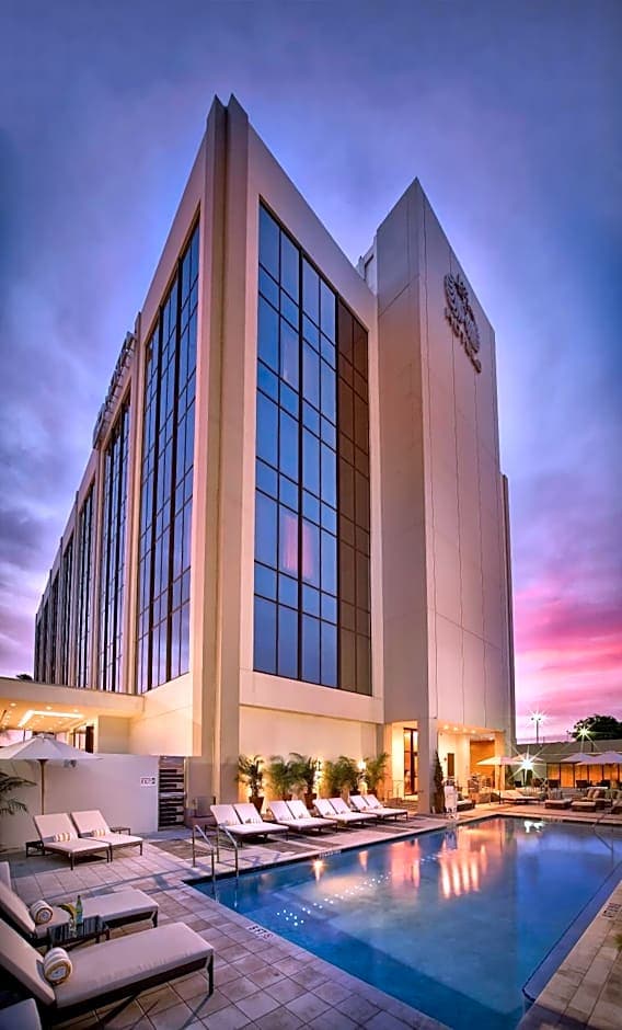 EB Hotel Miami